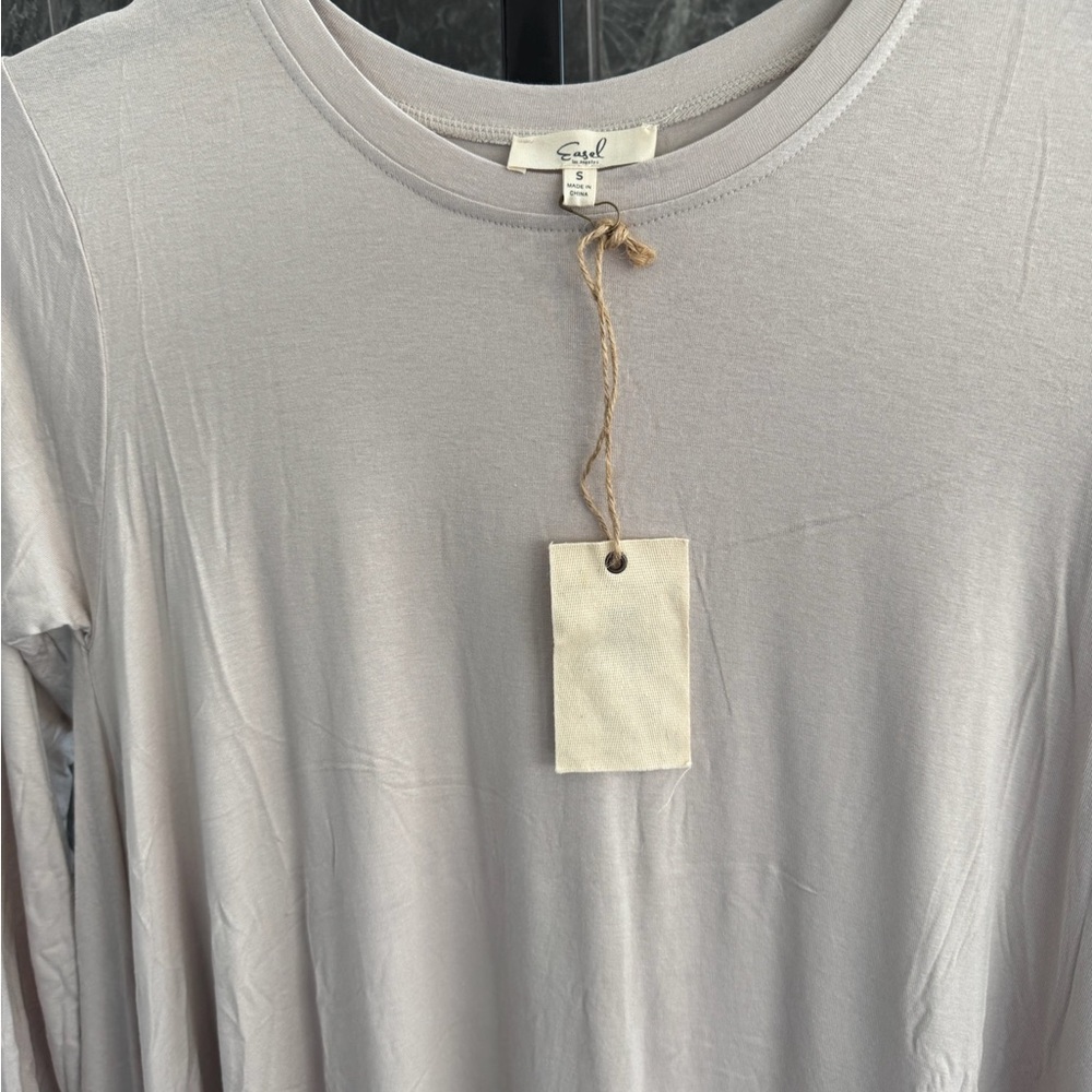 Easel Ruffle Bottom Dress NWT - Picture 4 of 5
